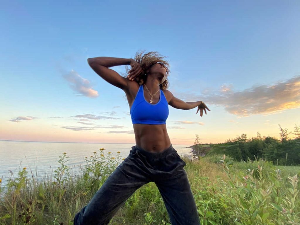 afro cardio avec taroum liberté et vivre